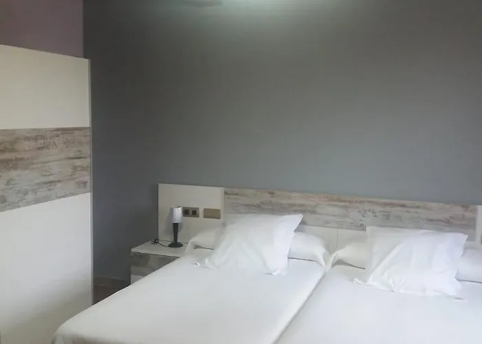 Rural El Angel De La Guarda Guest house Guemes